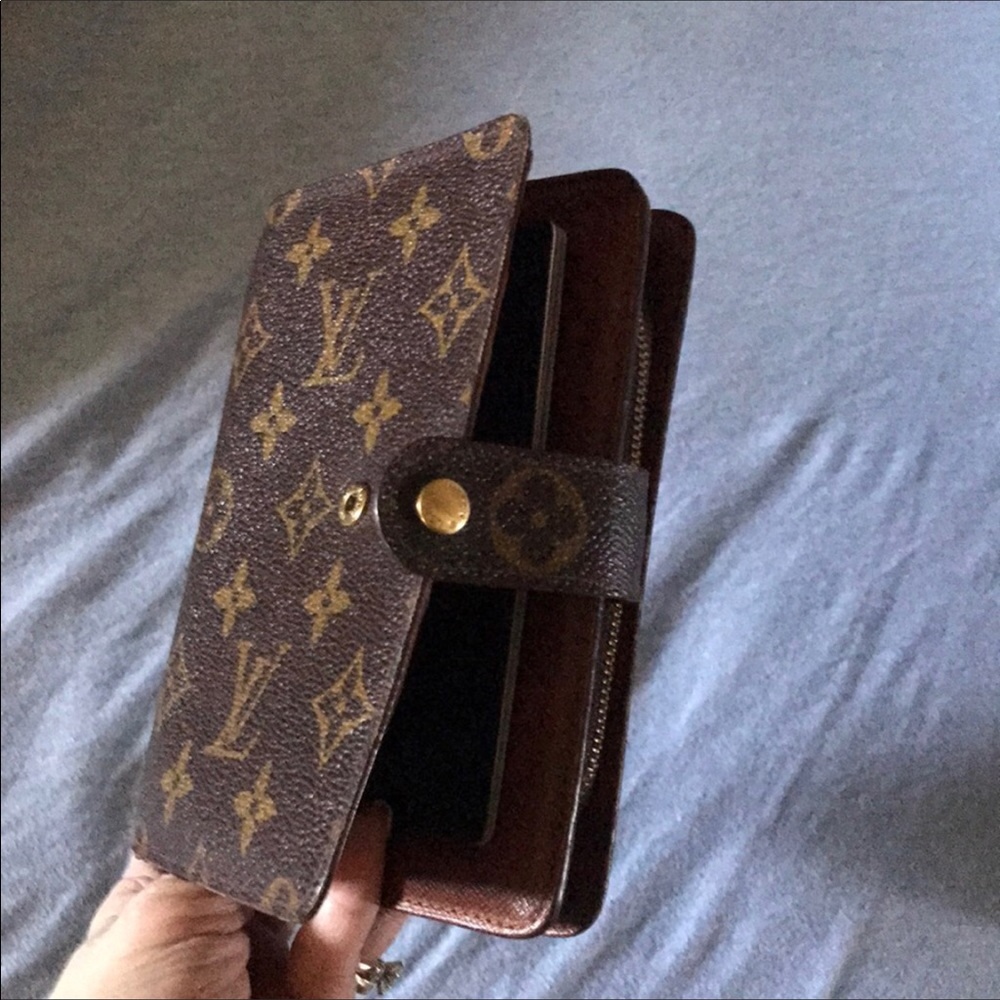 LouisVuitton porte papier zippe - Picture 6 of 8
